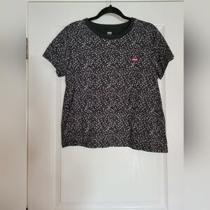 Levi's | Black & Floral Tee